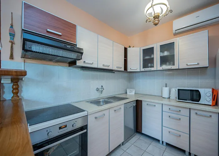 With Parking Space Nin, Zadar - 23551 Apartman